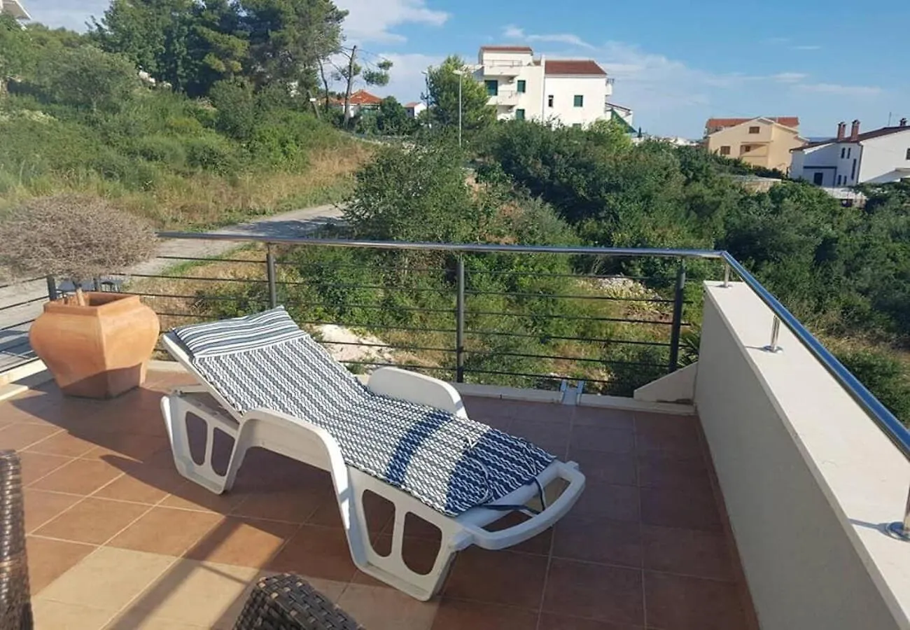 Apartments Javi - Free Private Parking Trogir