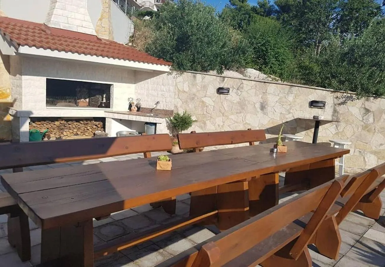 Apartments Javi - Free Private Parking Trogir Croatia