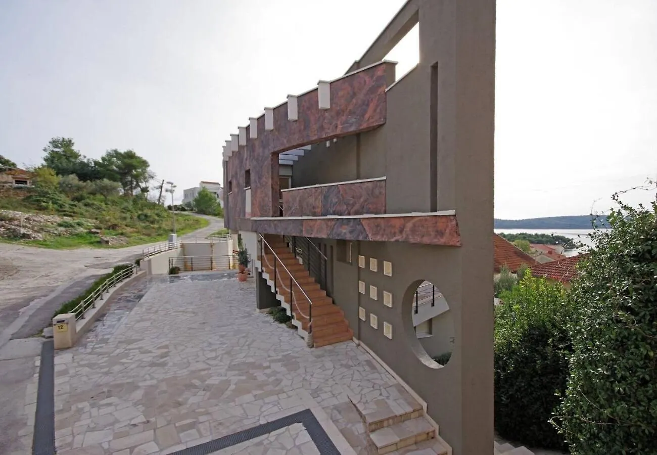 Apartments Javi - Free Private Parking Trogir