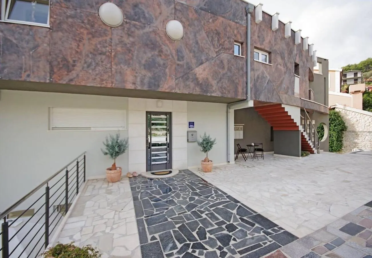 Apartments Javi - Free Private Parking Trogir Croatia